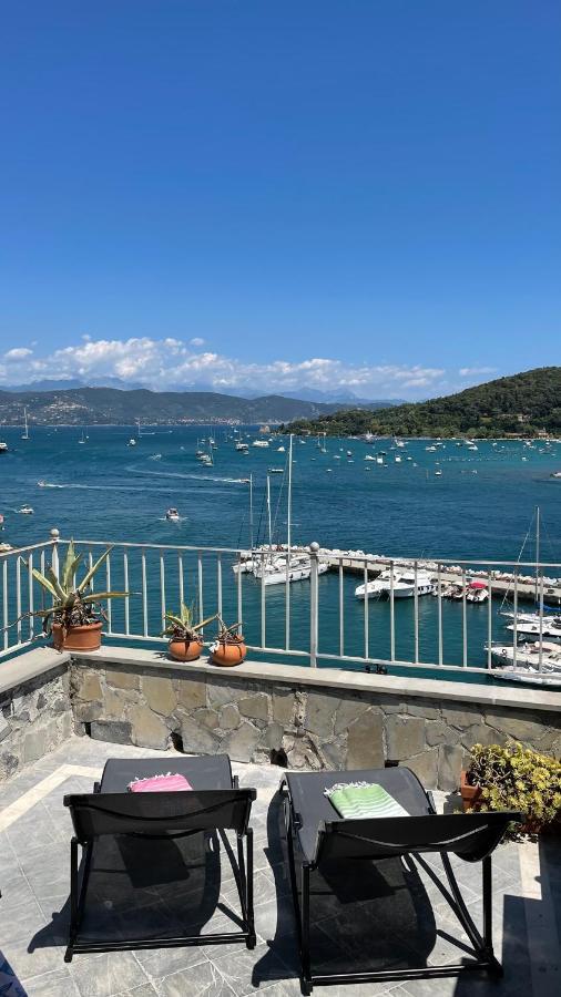 Seafront Rooftop Flat W/ Terrace Porto Venere Extérieur photo
