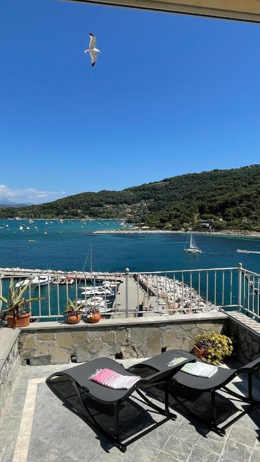 Seafront Rooftop Flat W/ Terrace Porto Venere Extérieur photo