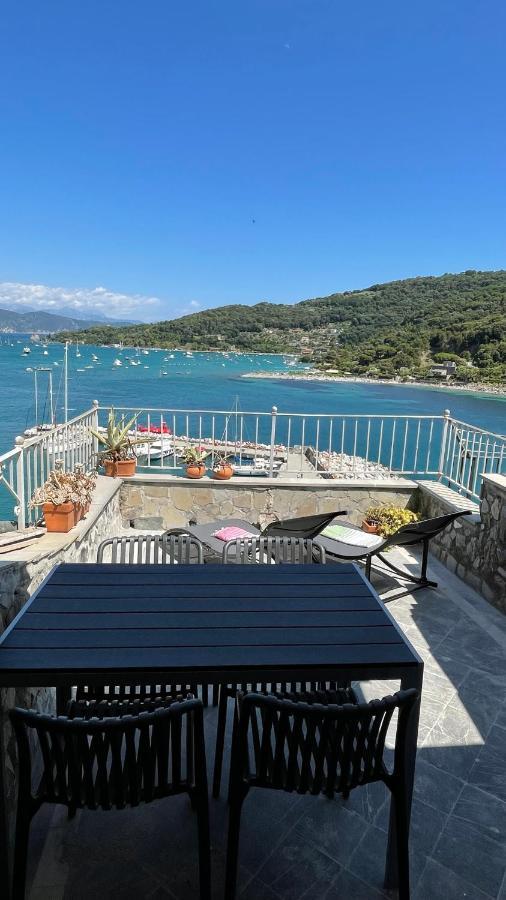 Seafront Rooftop Flat W/ Terrace Porto Venere Extérieur photo