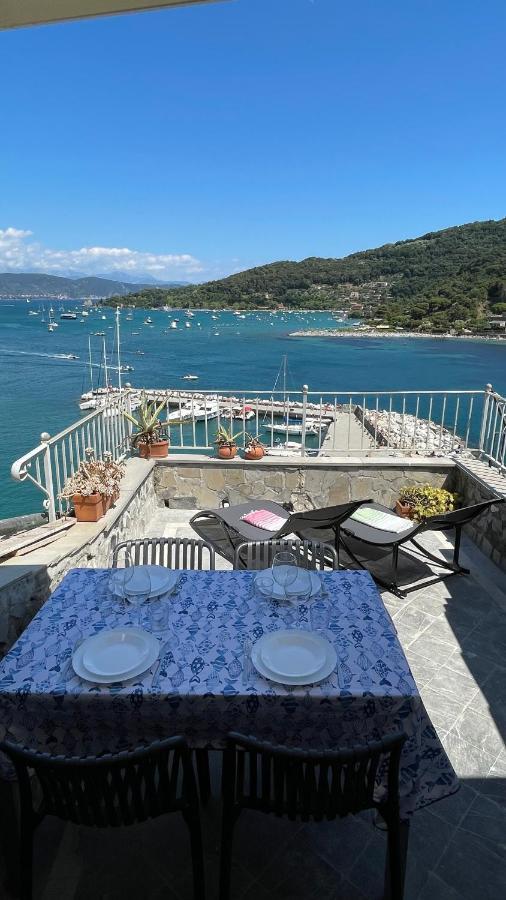 Seafront Rooftop Flat W/ Terrace Porto Venere Extérieur photo
